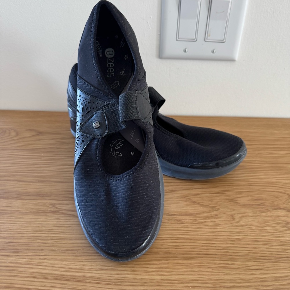 Bzees Black Women's Flats
